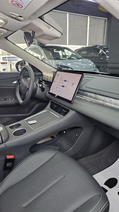 Forthing S7 reev 2025