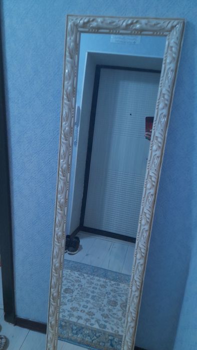 Зеркало миниатюрная