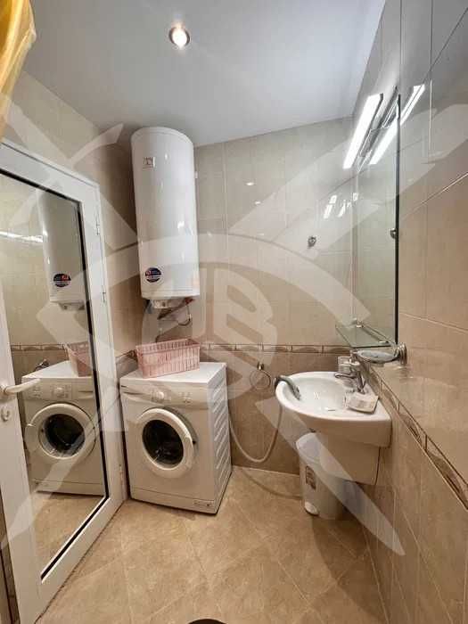 Продава се Ателие в Свети Влас - 40 кв.м за 1638 €/кв.м - Снимка #1