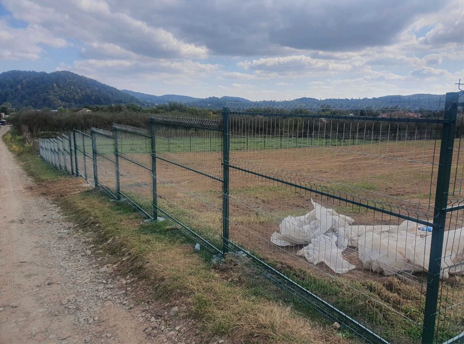 Construim garduri si porti din plasa bordurata