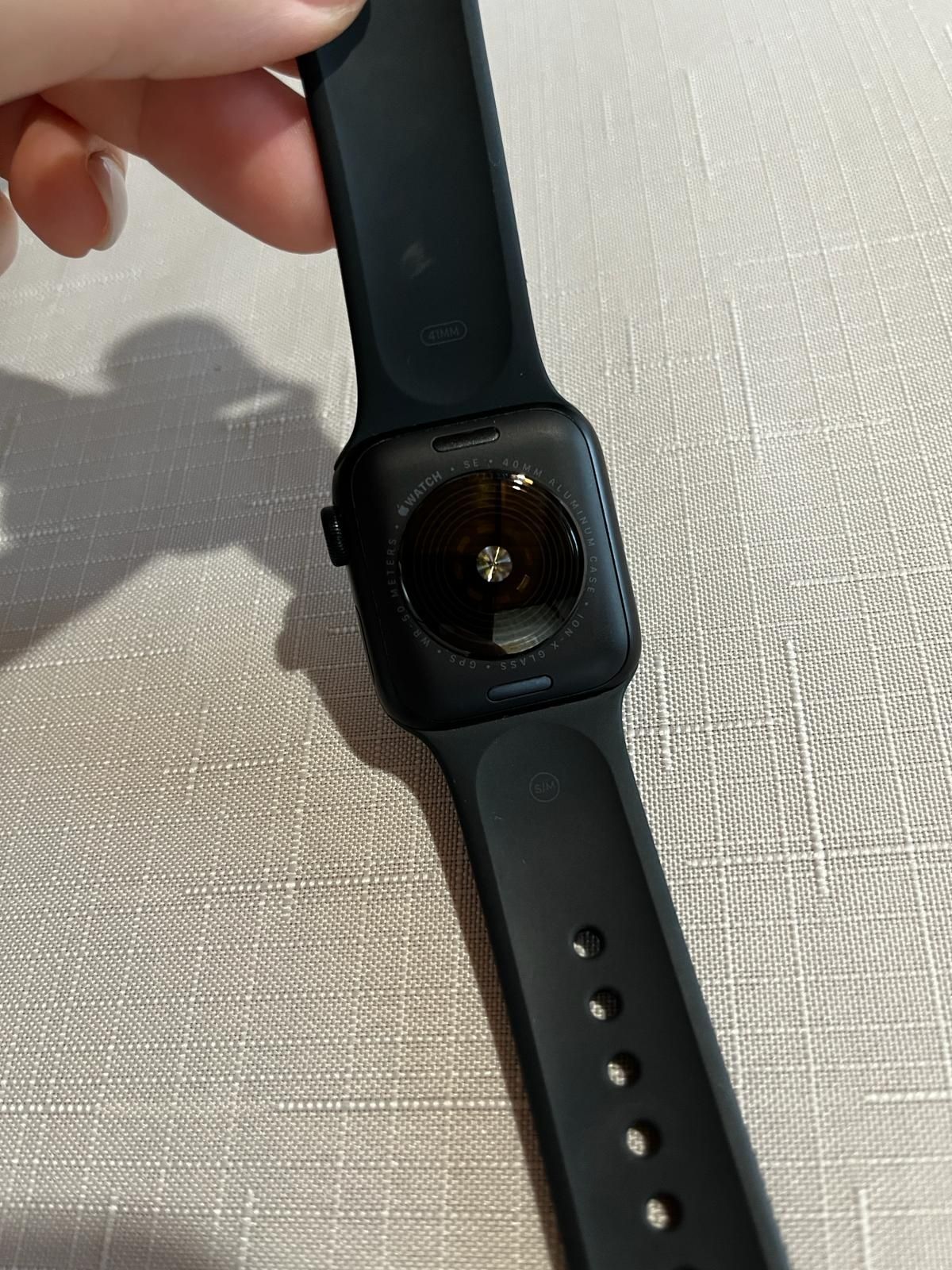 Apple watch see  40 mm