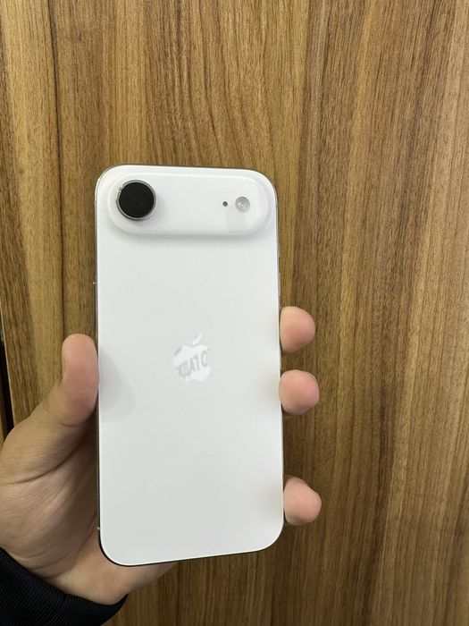 iPhone 17 air white 256gb 100% 48 sikl