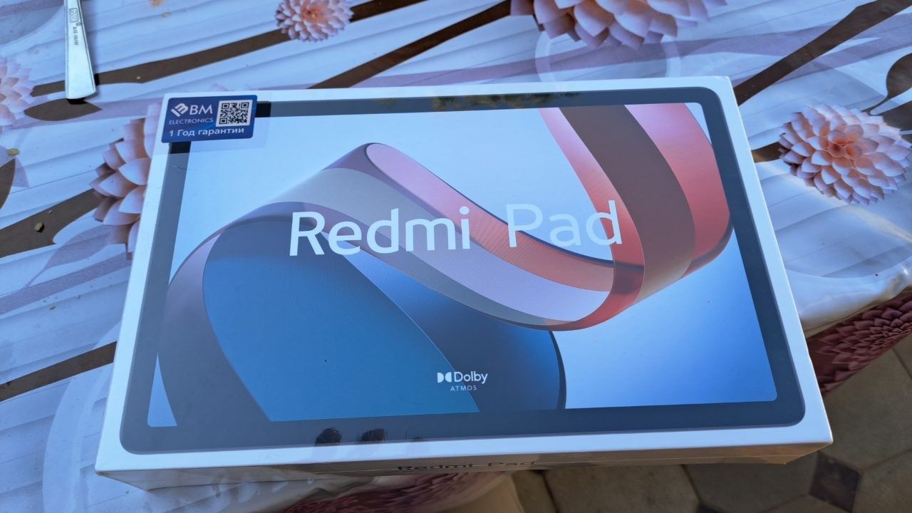 Yangi Redmi pad  moonlight silver planshet