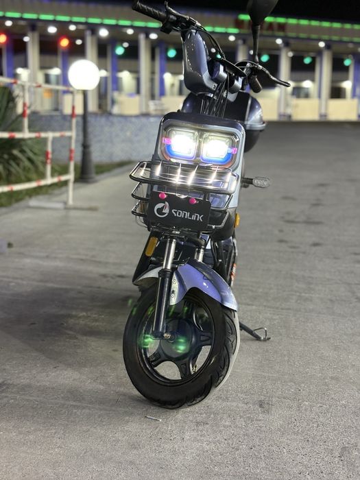 Skuter sroshni sotiladi