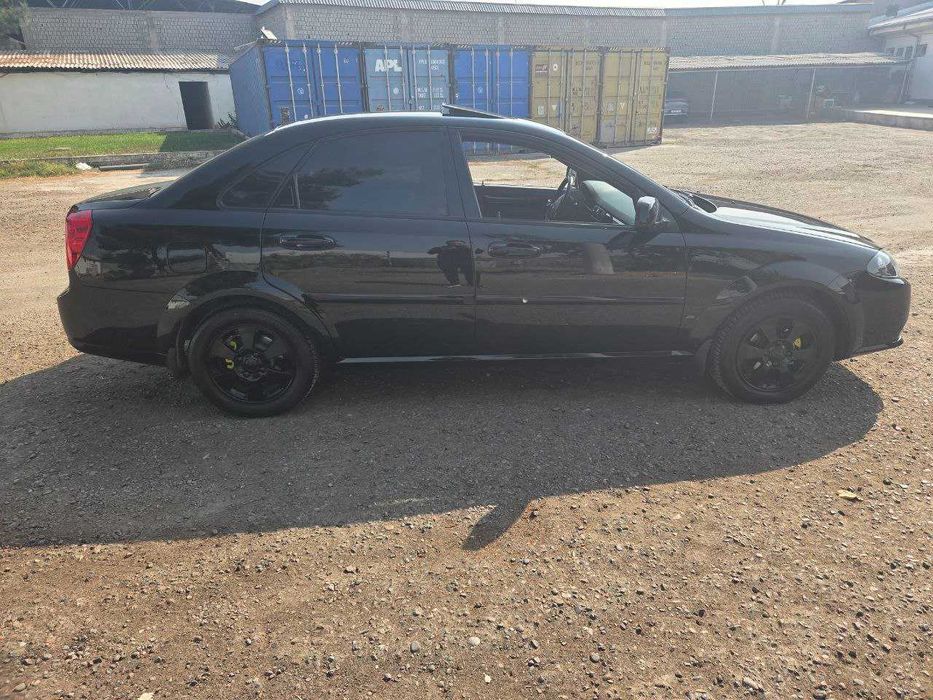 Черный Конь Chevrolet Gentra 1.5