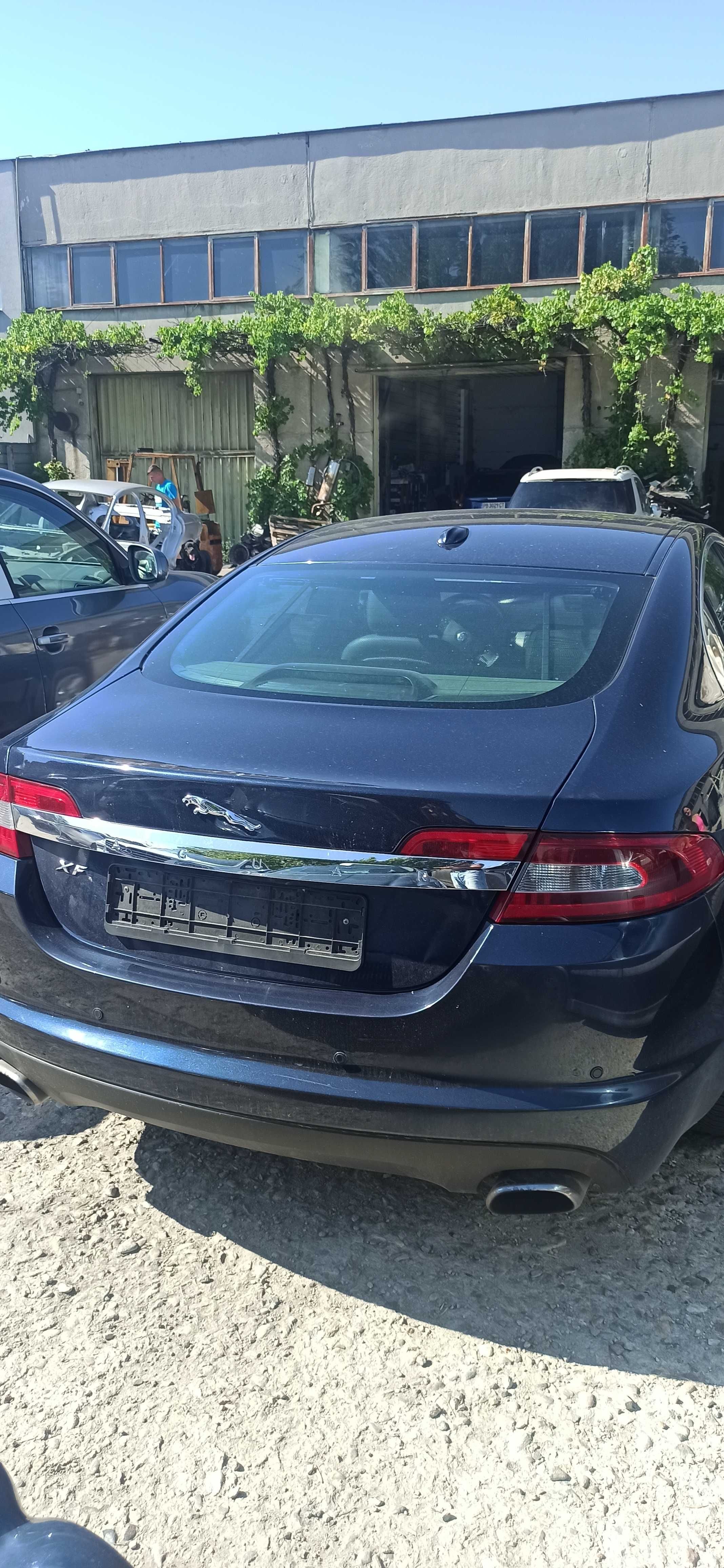 Jaguar Xf 2.7 за части