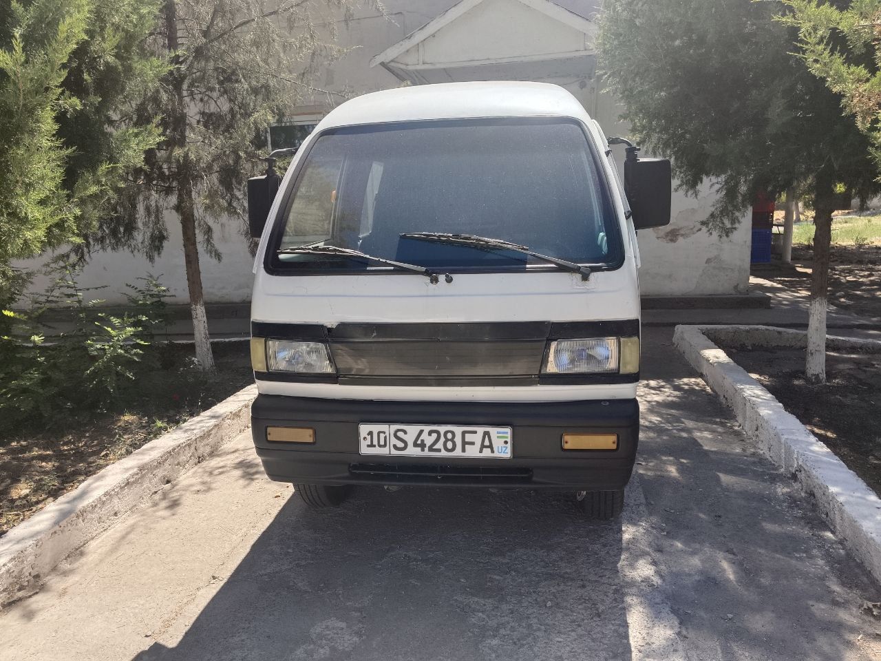 Damas sotiladi srochna