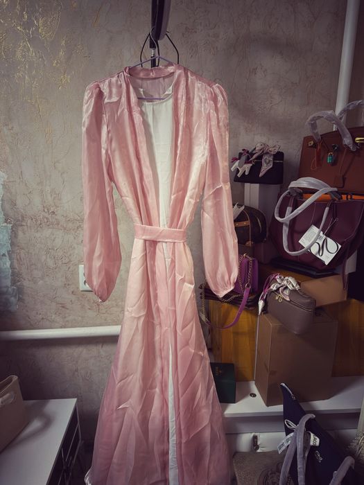 вечерние платье от 5000 до 15000(есть новые платье)