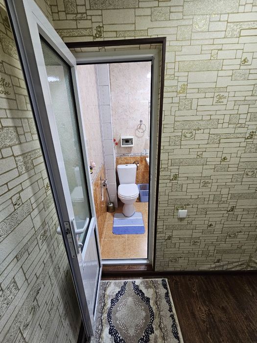 Mikrarayonda 2 xona kvartira Ijaraga Beriladi