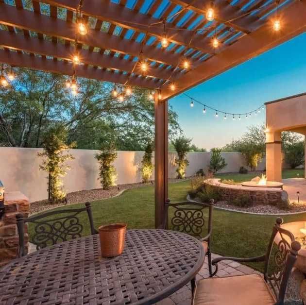 Ghirlanda 15 M, cu pendule, 15 Becuri și 2 becuri rezerva, Int-Ext.