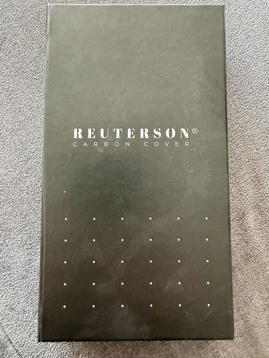 Husa carbon reuterson iphone 16 pro max