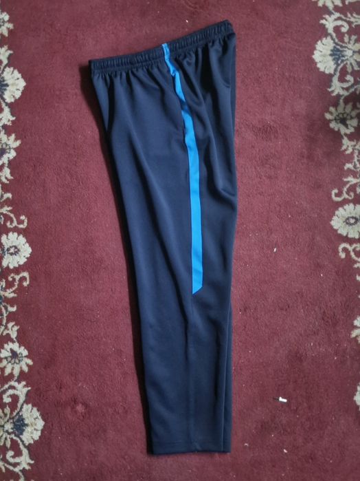 Продаю Спортивный Комплект Одежды "ALMATY" (Казахстан)