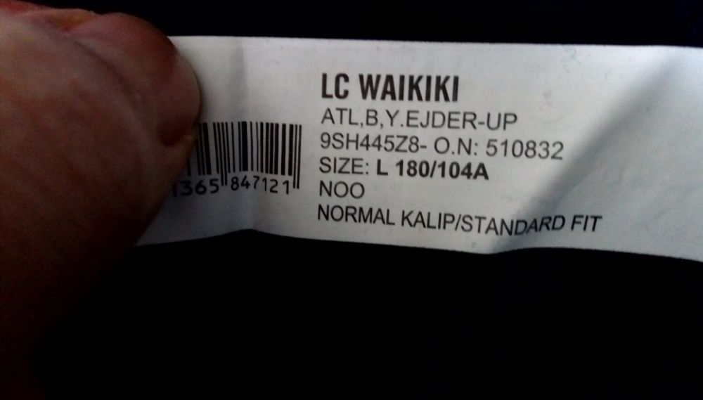 LC Waikiki тениски без ръкави , тип потници Нови! 2бр.