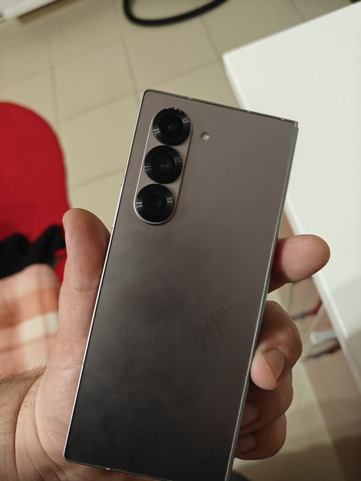 Samsung Z fold 6 gri