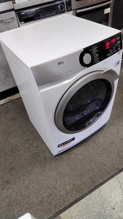 A+++ Сушилня с термопомпа AEG-АЕГ 8 кг 9000 Series SensiDry FiberPro