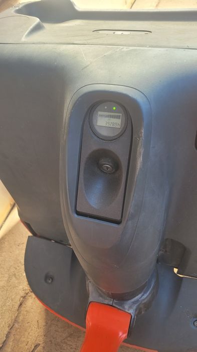 transpalet electric linde T 16 liza ridicare hidraulica marfa paleti