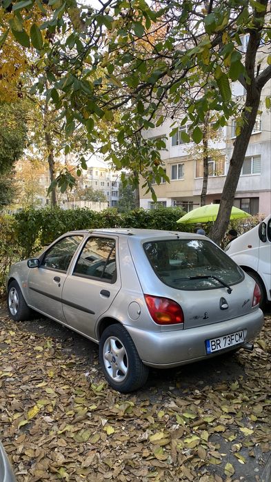 Vand Ford fiesta