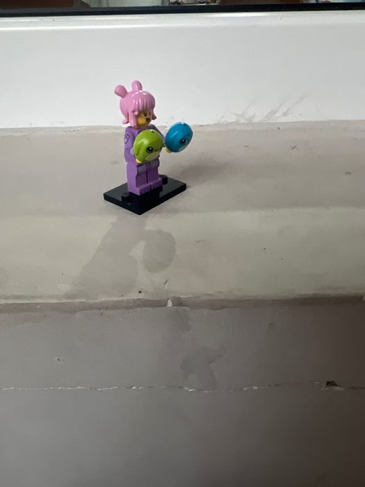 LEGO Minifigures Series 27 – Девочка в пижаме, новая