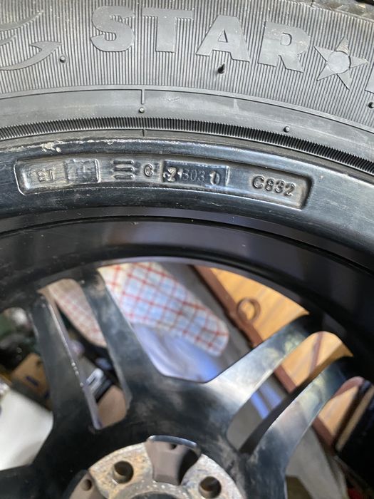 Джанти “Mercedes Viano“ 18“ 5x112 et:45 гумите са dot:3922