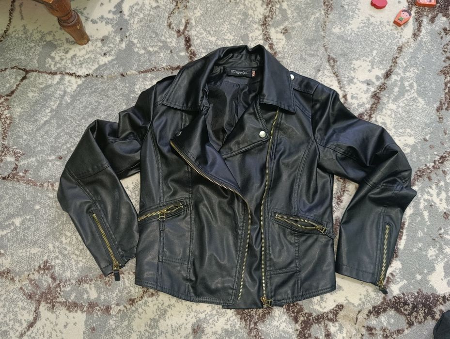 Продаётся кожаная куртка