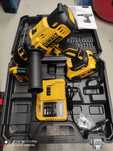 Autofiletanta Dewalt profesionala,2acumulatori 36v si mandrina 13mm