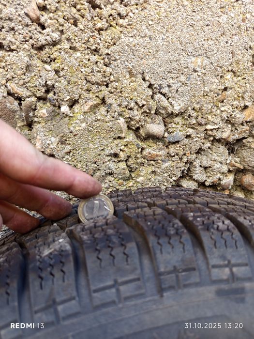 Продавам Зимни гуми