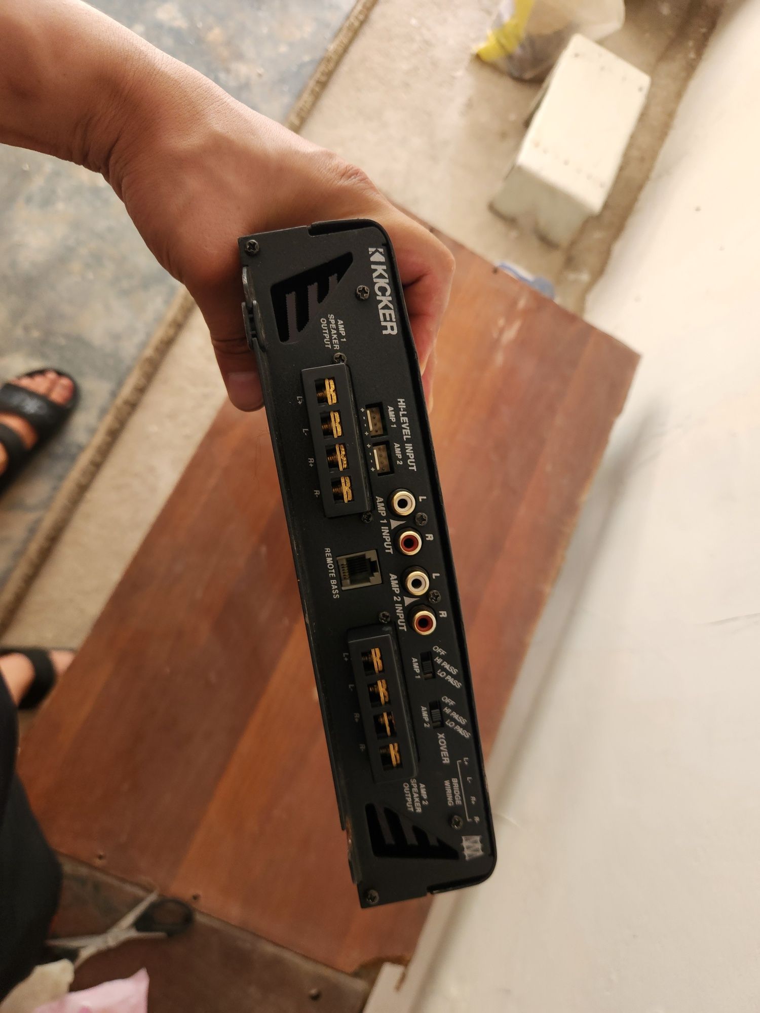 Усилитель  kicker КХ 800.4 
Продам очень мощный 4 кана