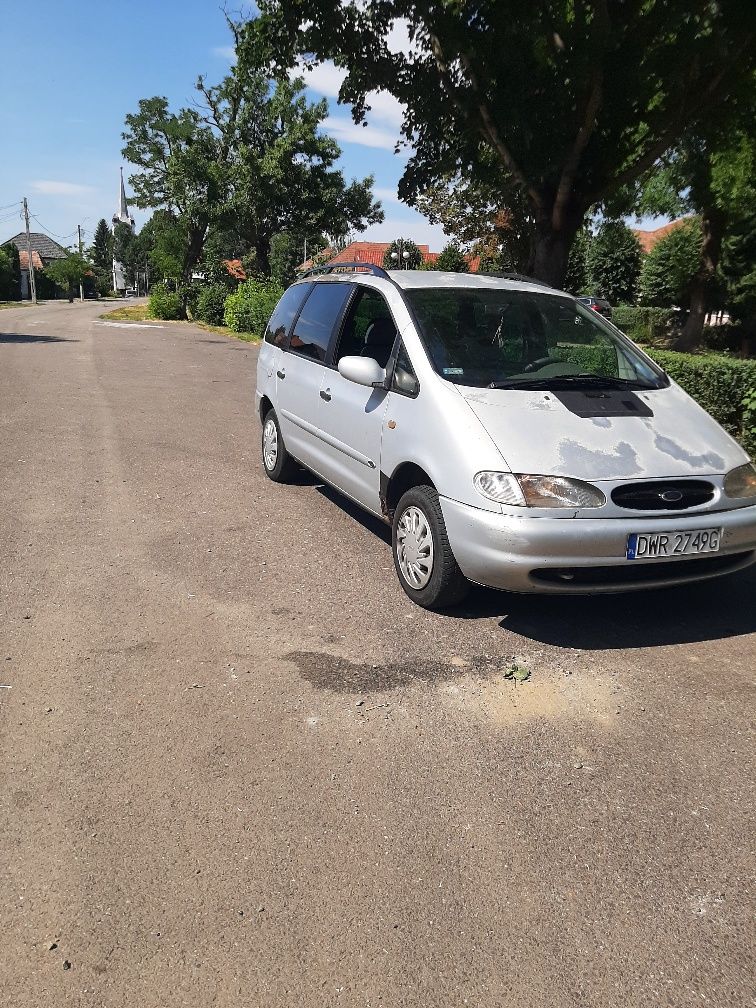 Vand urgent ford galaxy