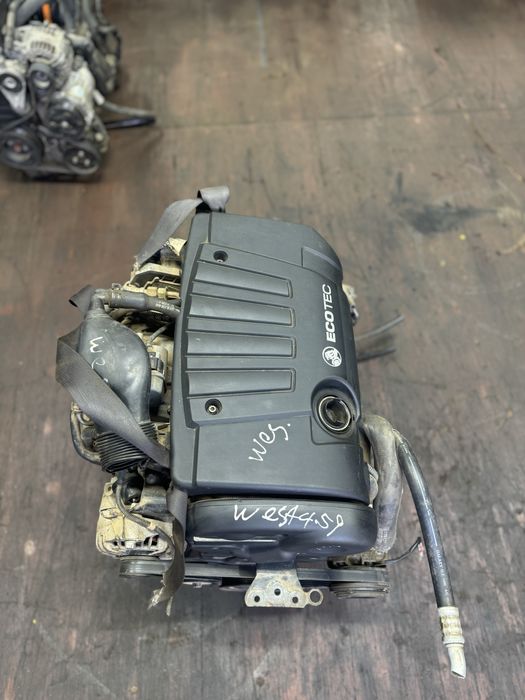 Контрактный двигатель на Opel Zafira z18xe обьем 1.8