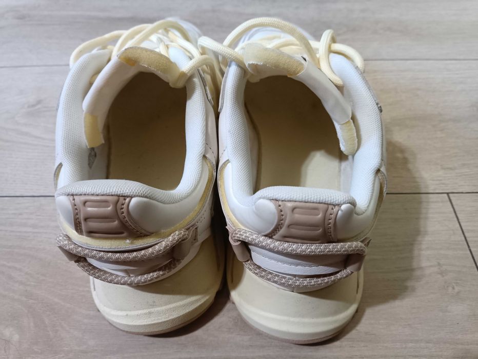 Маратонки Lacoste