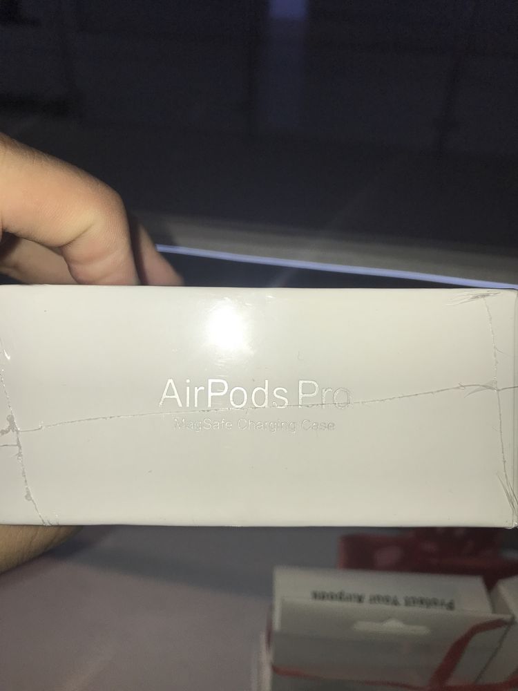 Air pods pro новый продается