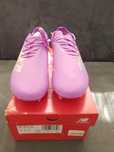 Vând ghete de fotbal new balance noi,mărimea 42