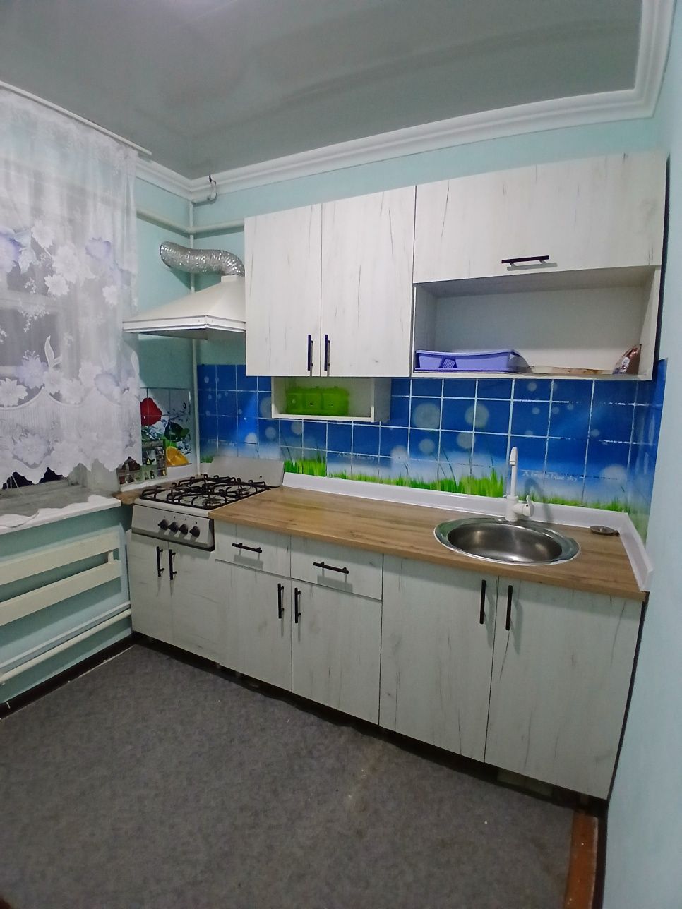 Квартирага бериледи
