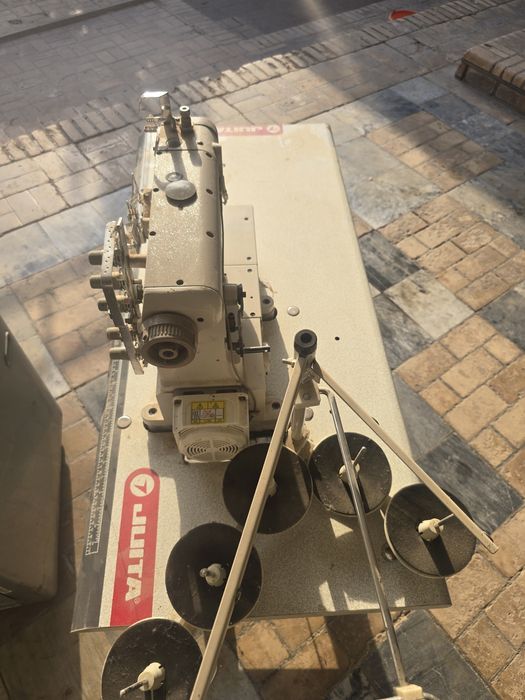 Tikuv mashina sotiladi