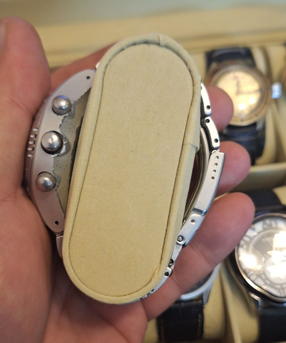 Часовник SWATCH Swiss Made