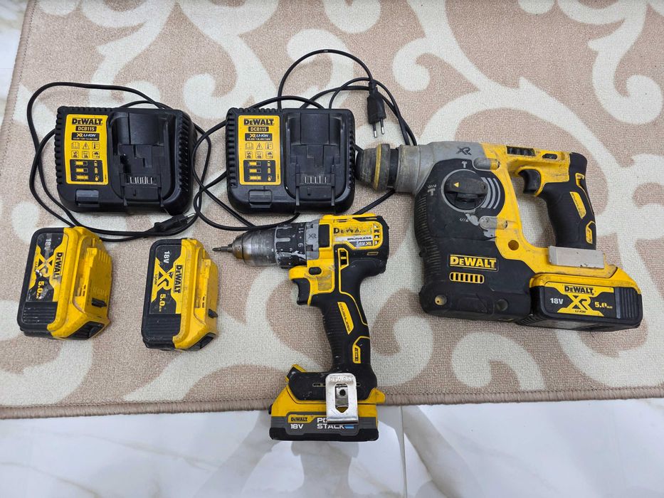 DeWalt autofiletante