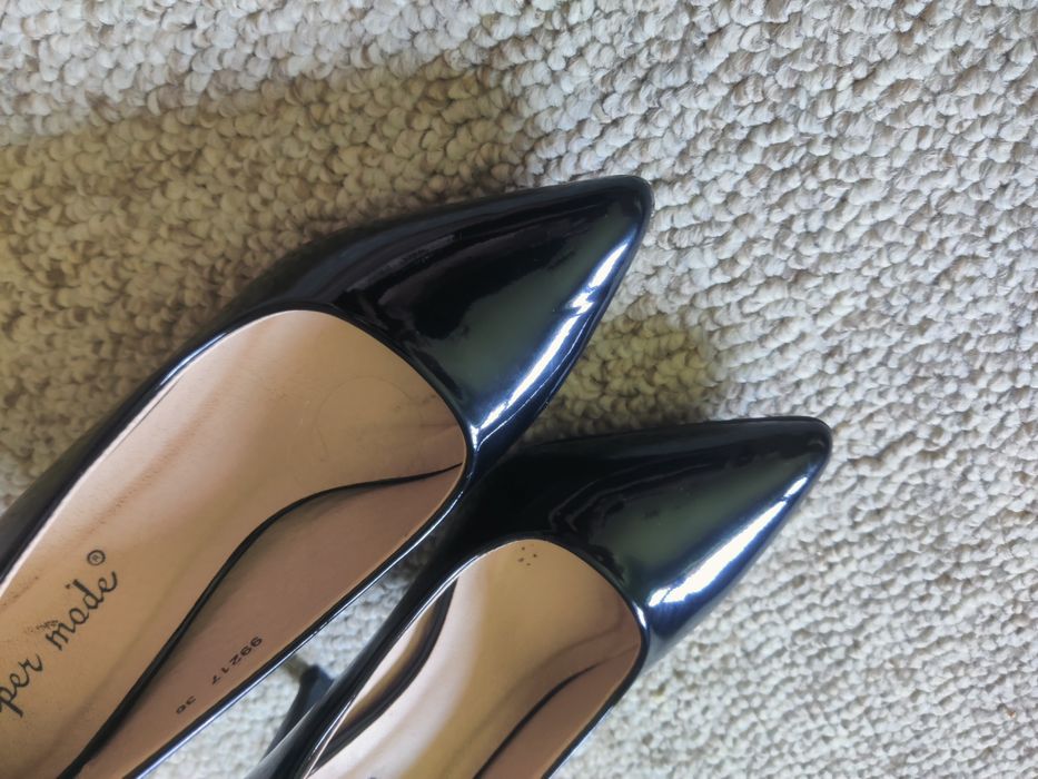 Pantofi stiletto lac