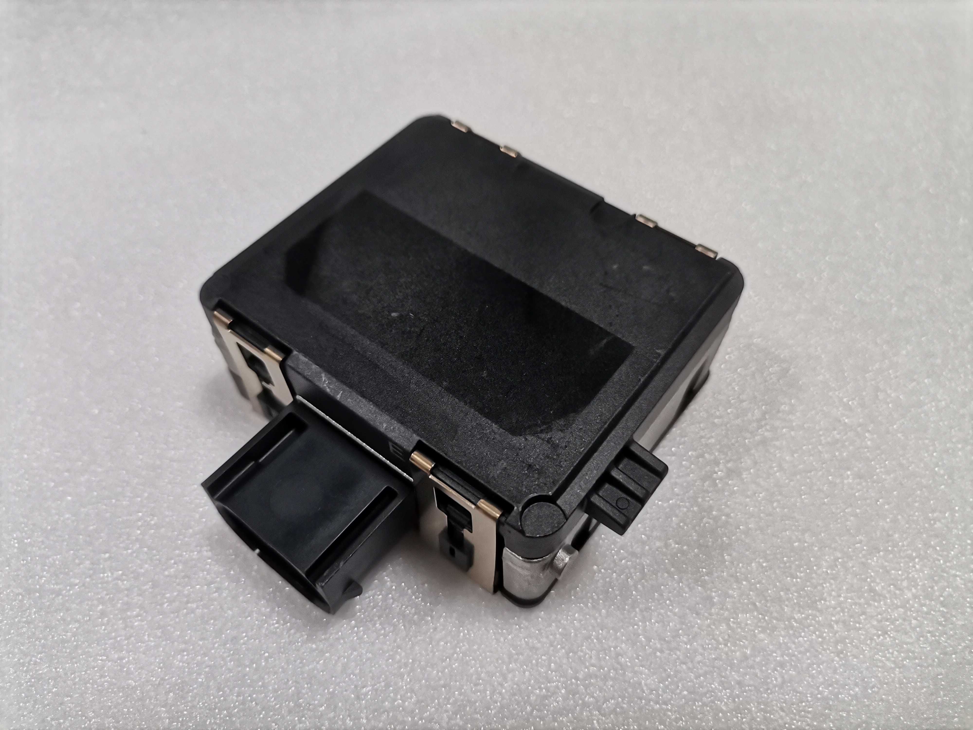 Нов Радар 3Q0907566L 3Q0907566K Audi Q2 Q3 VW Volkswagen Seat Skoda