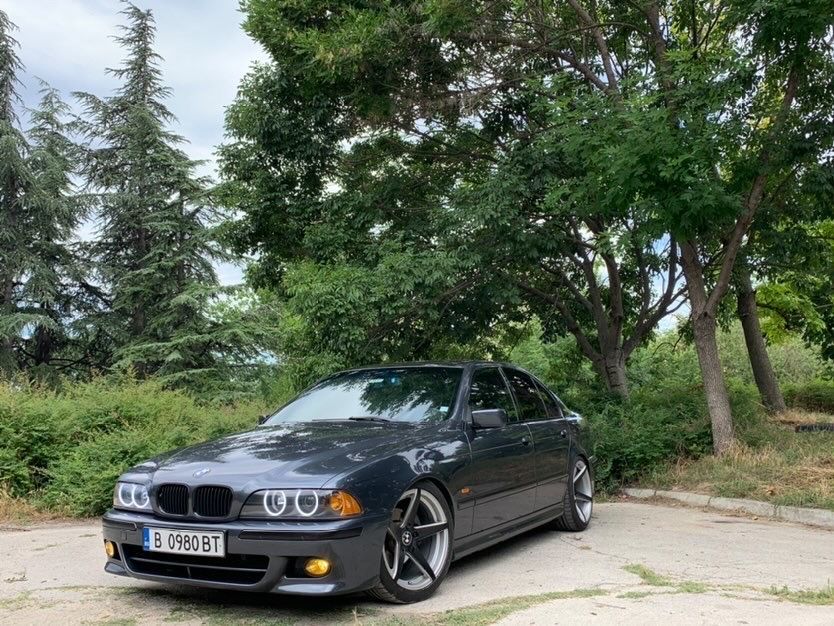 BMW E39 528i AT 1996г Бартер