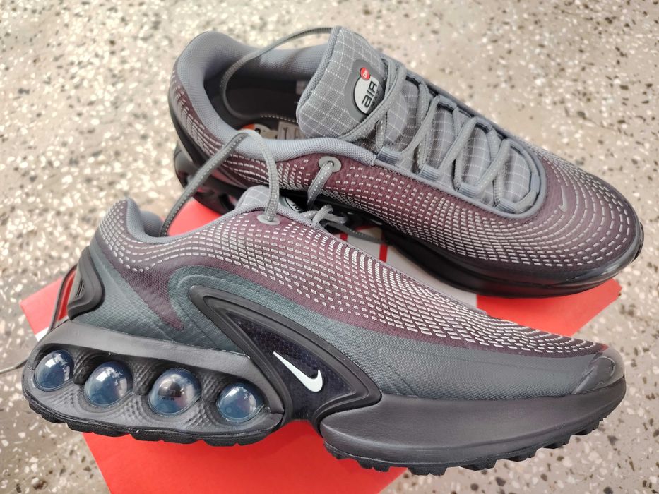 Оригинални маратонки Nike AIR MAX DN