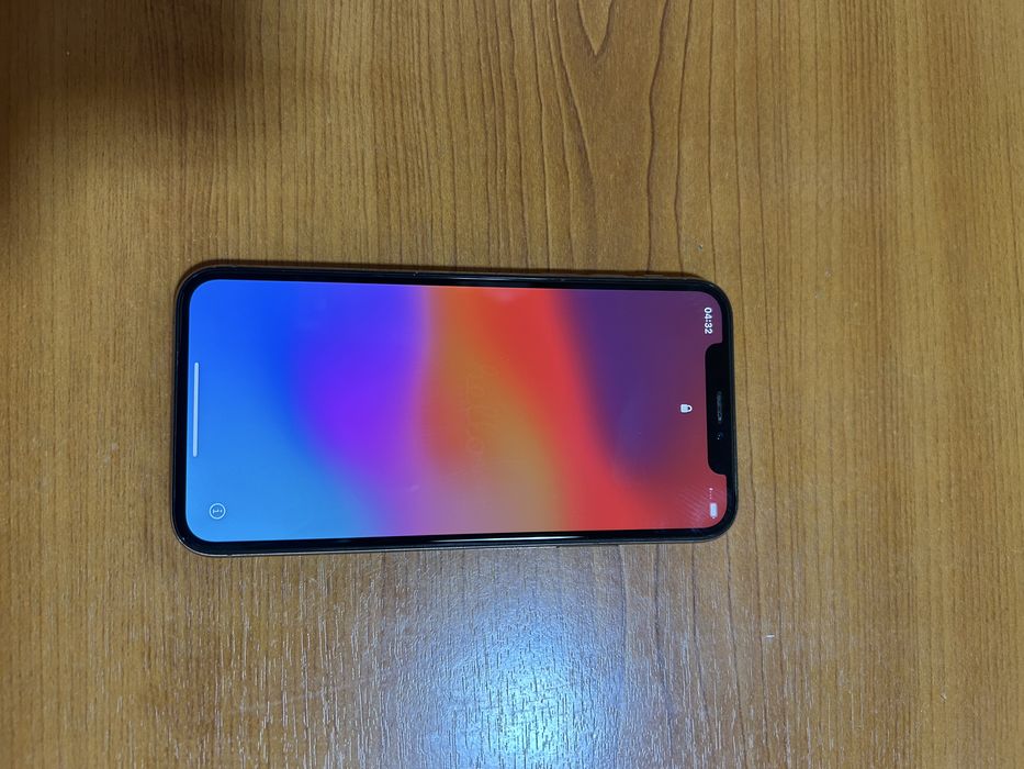 Vand—telefon iPhone xs —functional