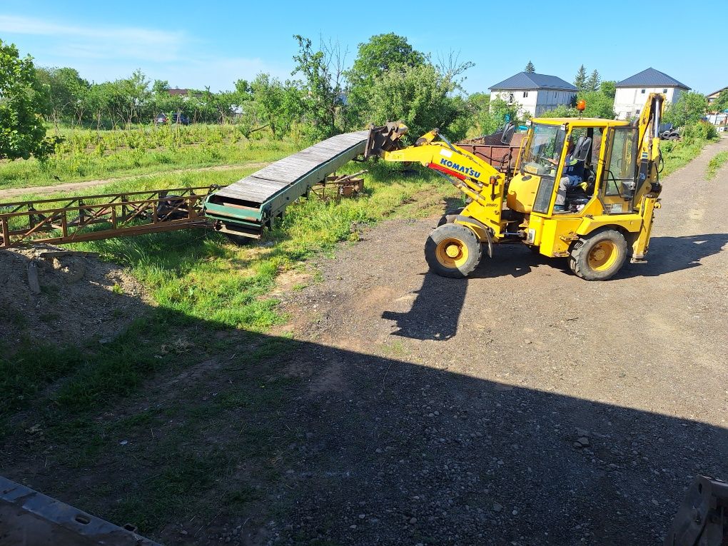 Vând banda transportoare latime 50cm lungime 10m se demontează l