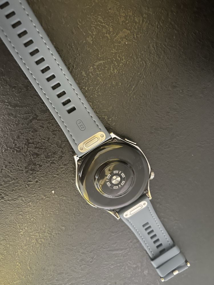 Huawei Watch GT 5 син часовник