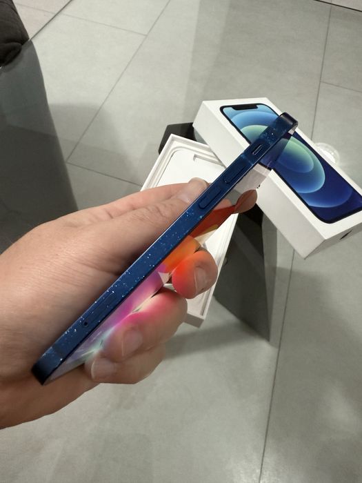 iPhone 12 blue 64GB • aspect 9,5/10 • baterie 97% •