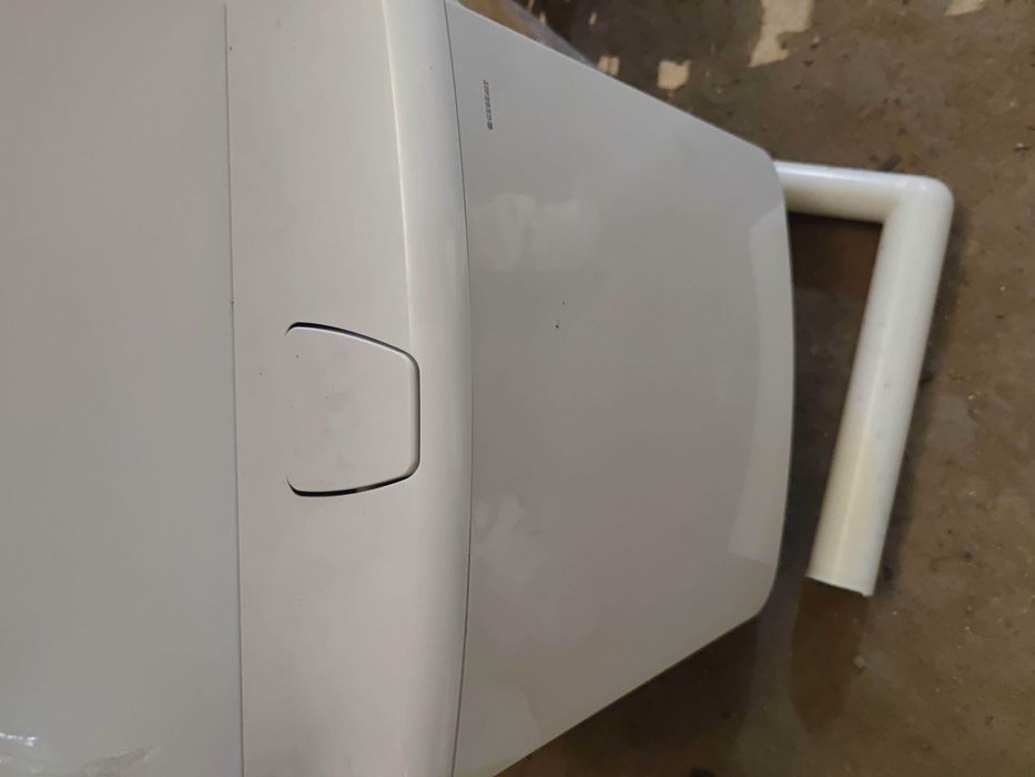 Rezervor WC semi - inaltime Geberit