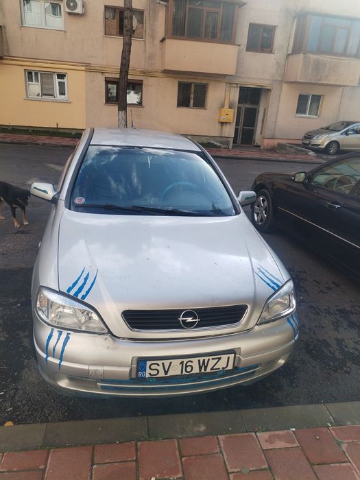 Vând Opel Astra in stare buna de funcționare