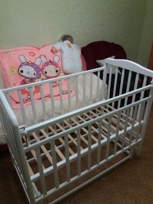 Продам  кроватку
