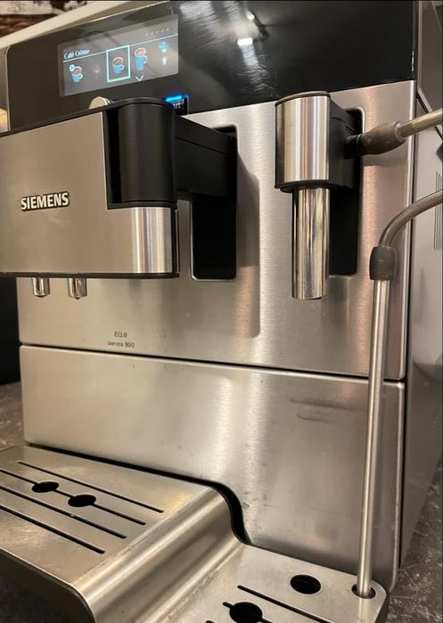 Кафемашина SIEMENS EQ8 SERIES 900