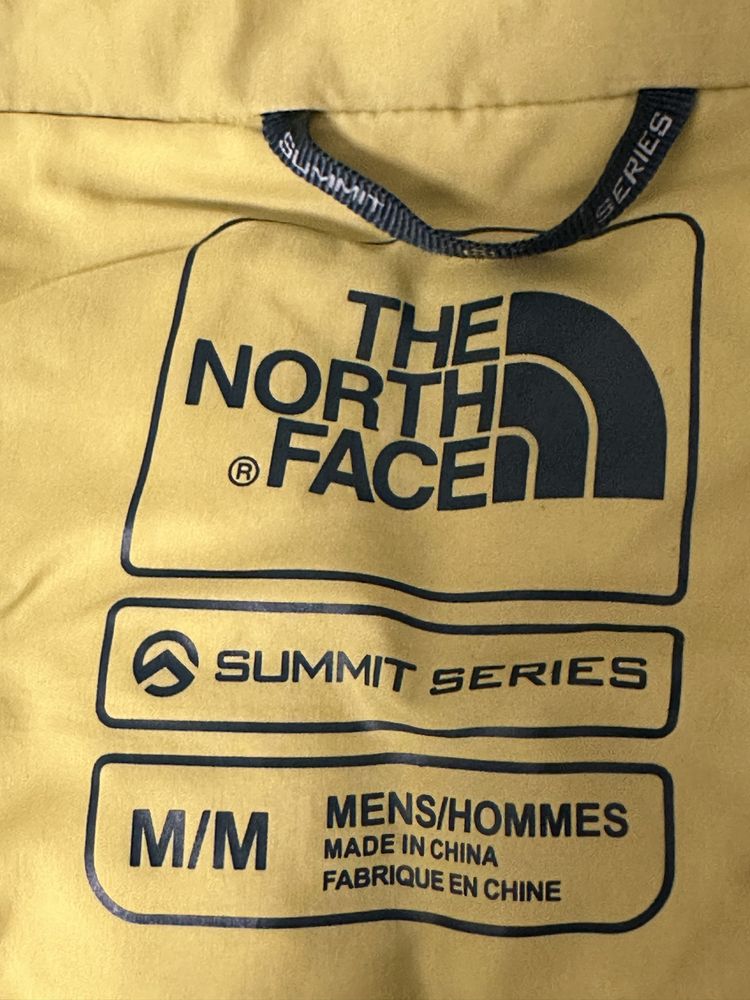 Пухенка The North Face Summit 800 down puffer
