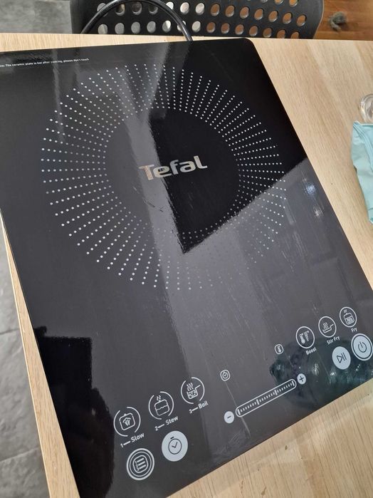 Vand Plita cu inductie Tefal